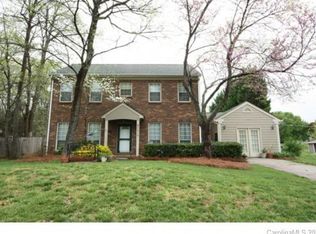 2418 Olde Whitehall Rd, Charlotte, NC 28273