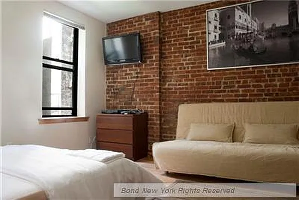 Rented by Bond New York | media 29