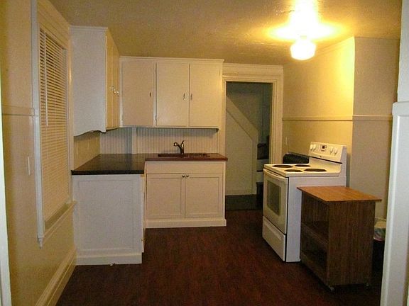 4th image of 13 Chilton St APT 2R