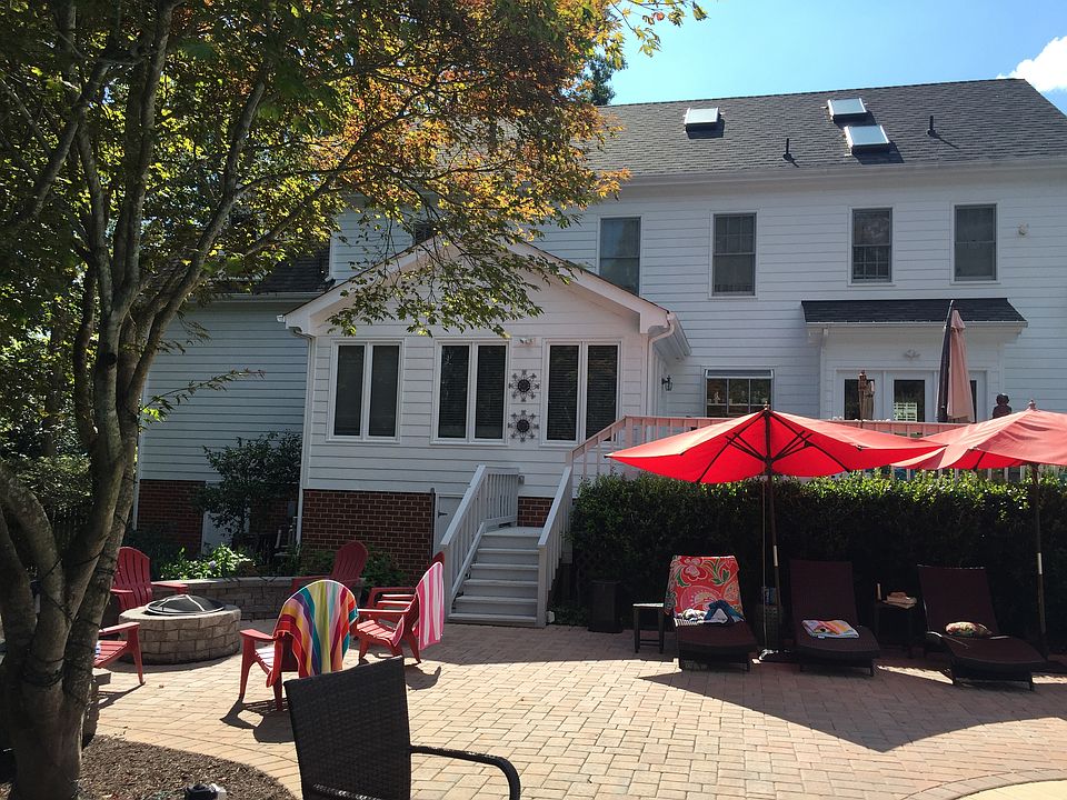 1st image of 2431 Whitecastle Dr