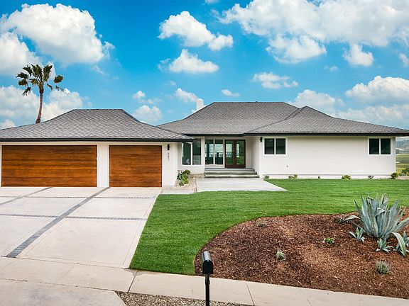 2nd image of 687 Deseo Ave