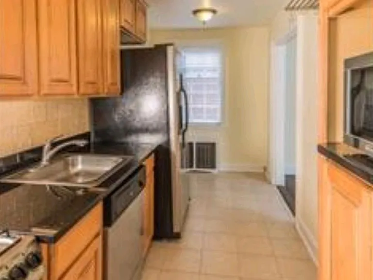 25 Palmer Sq W #G — Photo 13