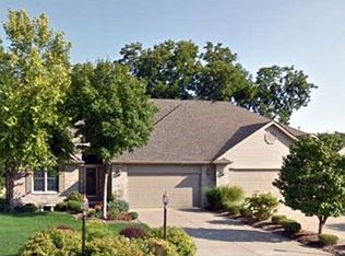 7114 36th Avenue Ct, Moline, IL 61265