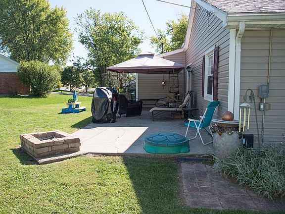 Side Patio