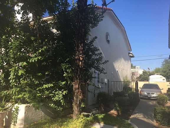 5th image of 886 S Dudley St APT E