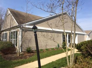 514 Skylark Dr, Monroe Township, NJ 08831