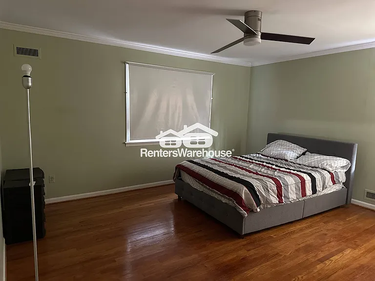1109 High Country Rd — Photo 24