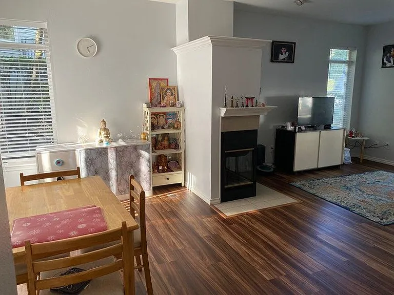 9325 180th Ave NE #2 — Photo 5