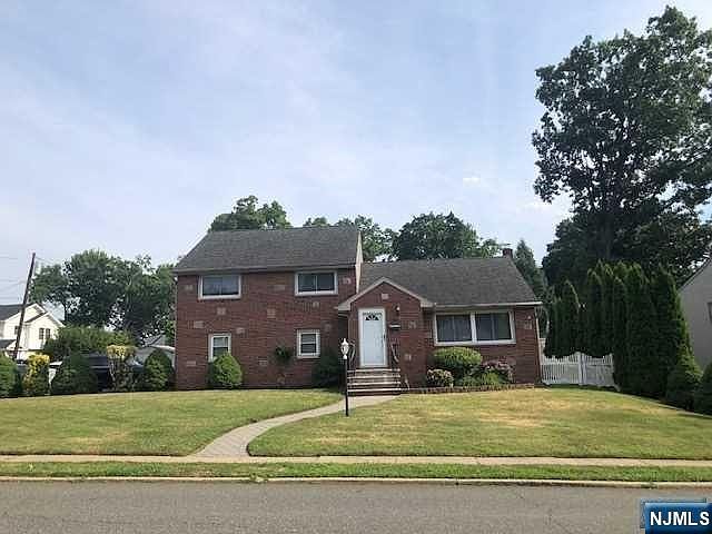 1st image of 488 Henley Ave