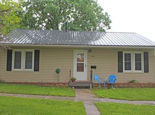 520 1st St, Lake View, IA 51450