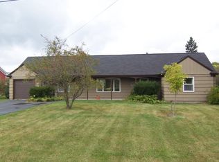 514 Dillon St, Sault Sainte Marie, MI 49783