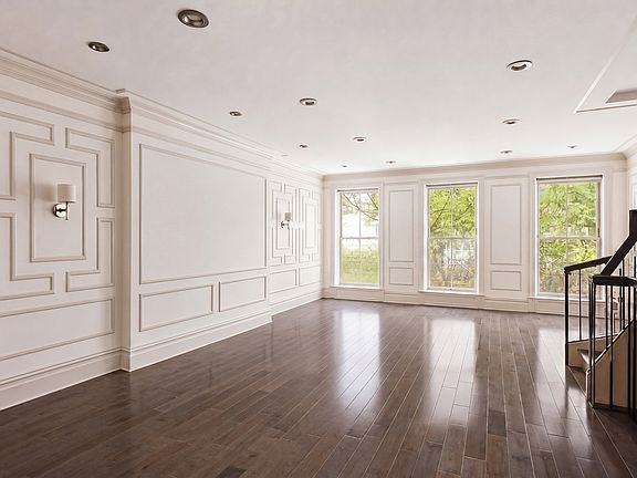 3rd image of 218 E 79th St #Penthouse