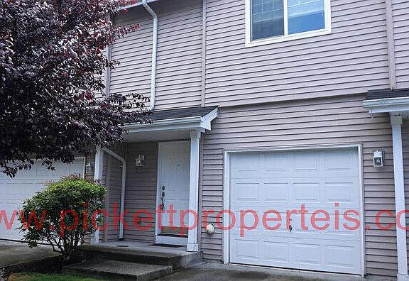 2nd image of 6506 Newaukum Pl NE