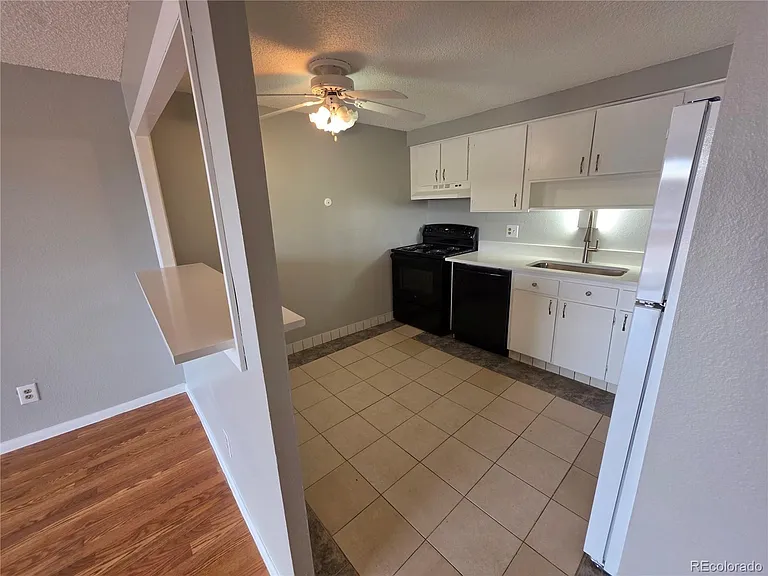 1306 S Parker Rd #277 — Photo 18