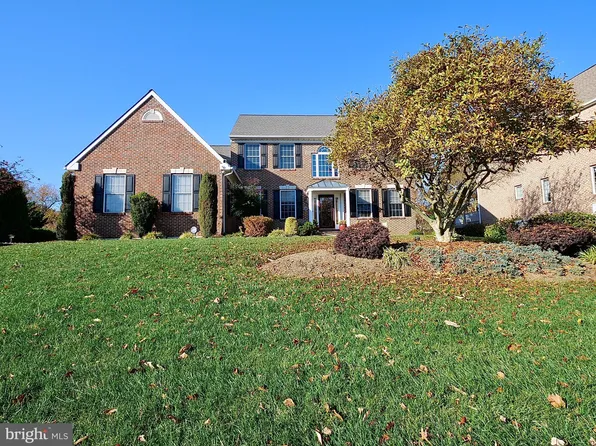 12 Wyndom Cir, Hockessin, DE 19707