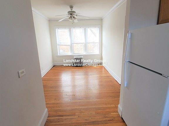 5th image of 4509 N Oakley Ave Unit 3