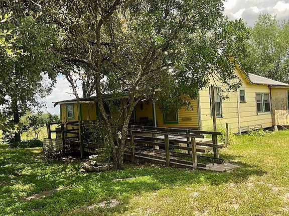 2nd image of 2182 Old Houston Hwy