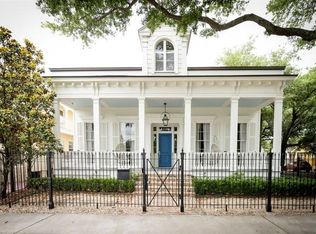 1130 Valence St, New Orleans, LA 70115