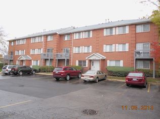 1330 S Lorraine Rd APT F, Wheaton, IL 60189