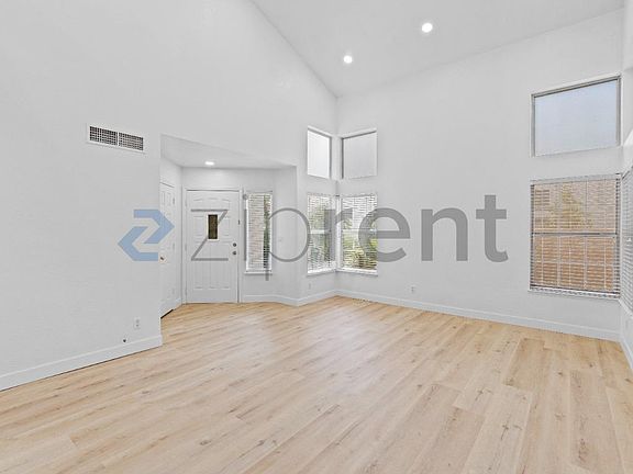 2nd image of 3057 Reef View St