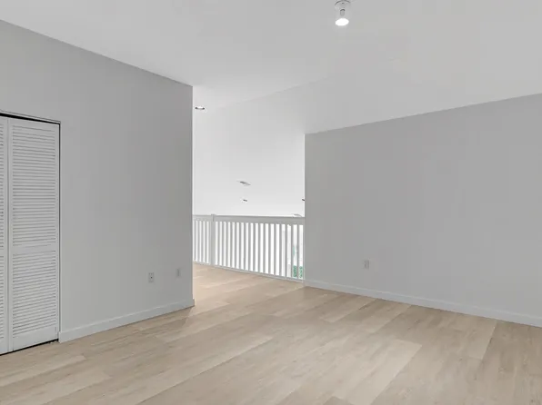 8181 S Madison Lakes Circle S, Davie, FL 33328