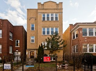 1751 W North Shore Ave #B, Chicago, IL 60626