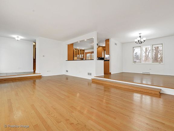 4th image of 7720 W 131st St