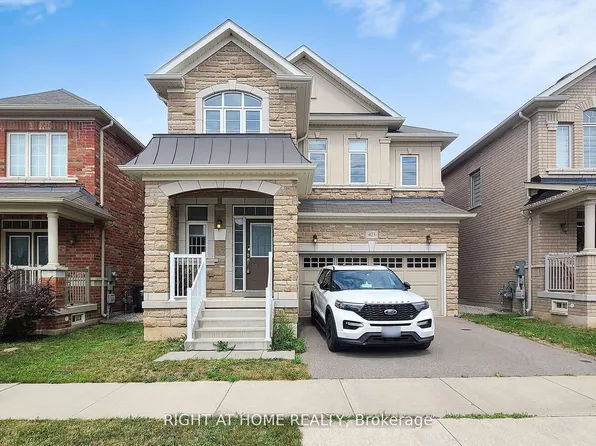423 Grindstone Trl, Oakville, ON L6H 0S1
