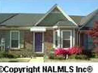 314 Wood Ridge Dr SW, Decatur, AL 35601