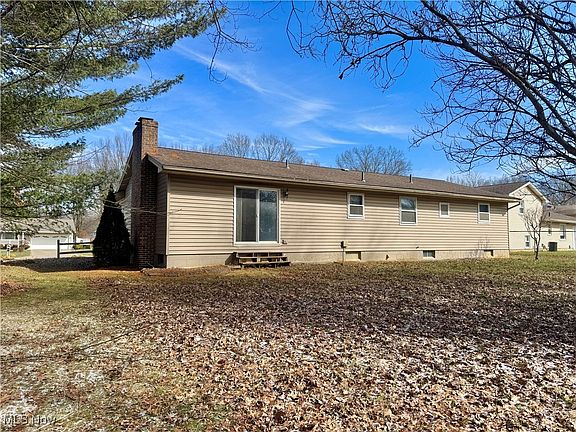 2nd image of 729 Sabrina Dr