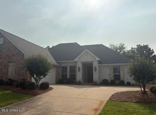 118 Bainbridge Xing, Canton, MS 39046