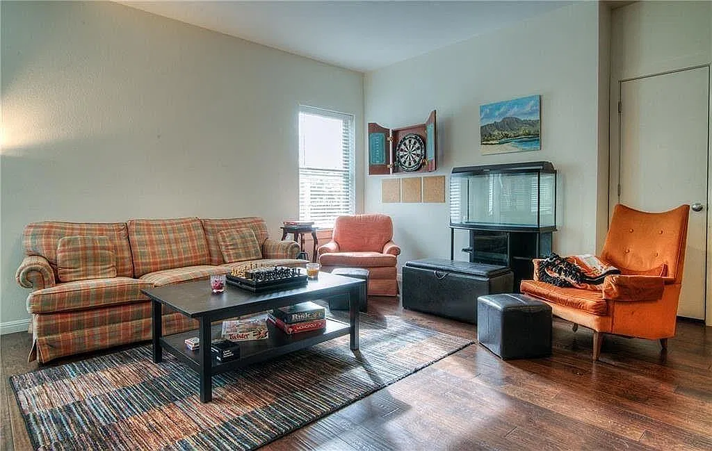 2708 San Pedro St — Photo 4