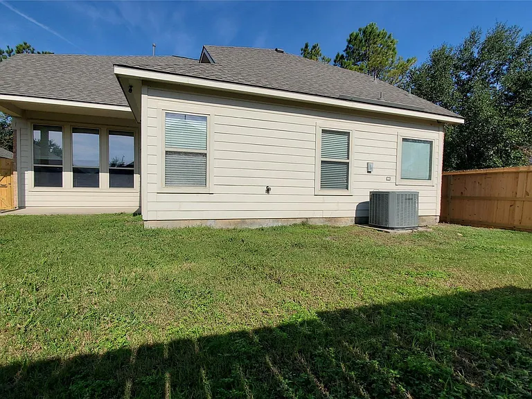 2814 Silver Point Ln — Photo 29