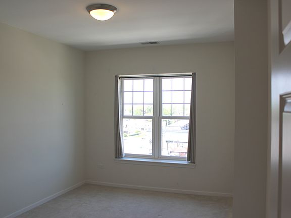 4th image of 5100 W 96th St APT 530