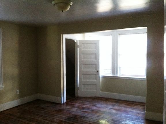 5th image of 11 Glade Ave #3