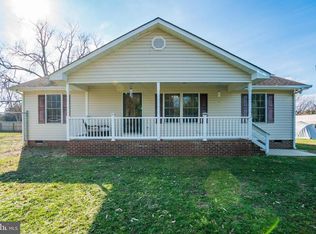 118 Anderson Ave, Bowling Green, VA 22427