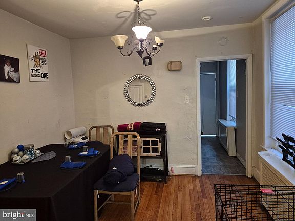 4th image of 265 N Wilton St