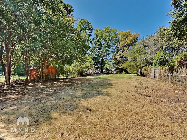 416 Carroll Ave — Photo 20