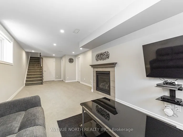 87 Nepeta Cres — Photo 33