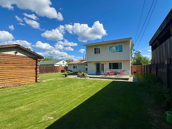 3rd image of 224 Slater Dr