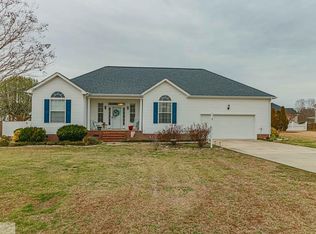 407 Woodcroft Dr, Goldsboro, NC 27534