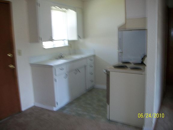 4th image of 1003 138th St S #2