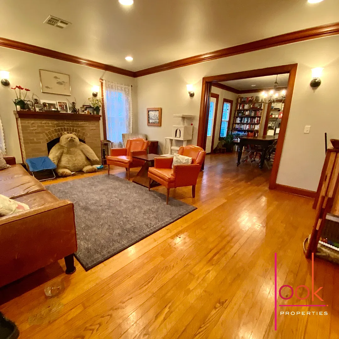 52.2 - 1101 S. Duncan — Photo 3