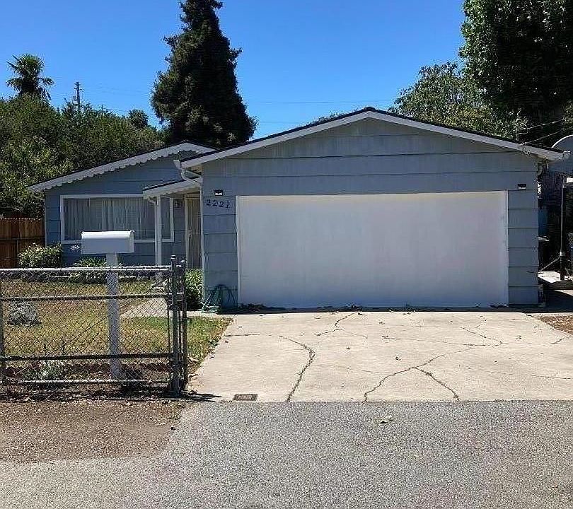 1st image of 2221 Dumbarton Ave