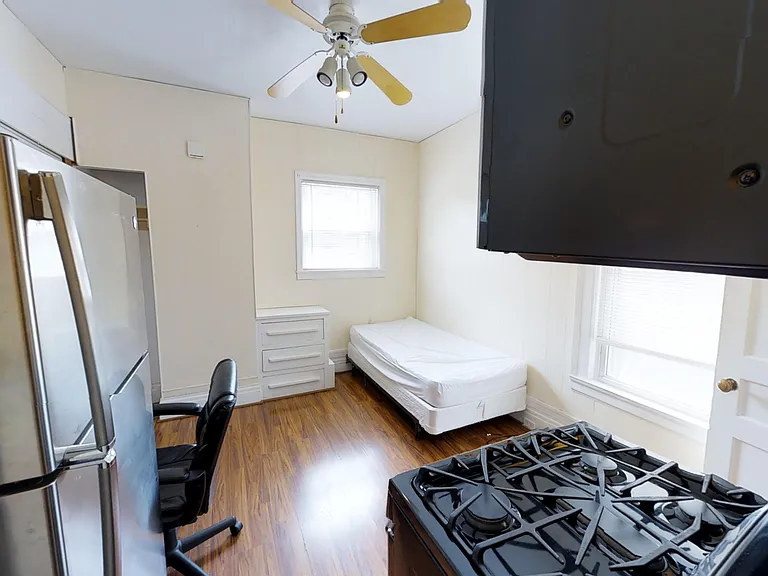 113 Comstock Ave #7 — Photo 6