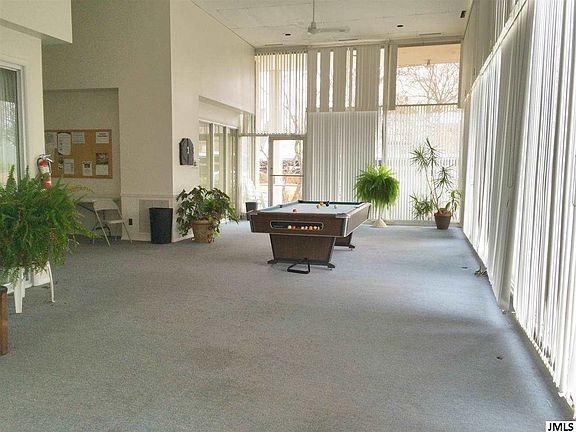 5th image of 715 W Michigan Ave APT 302