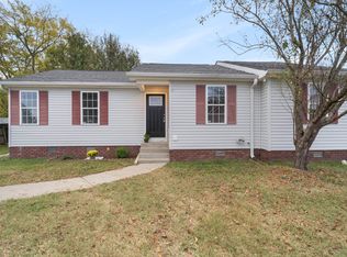 609 N Greenwood Ext, Lebanon, TN 37087