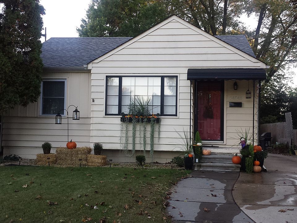 1st image of 24049 Hopkins St