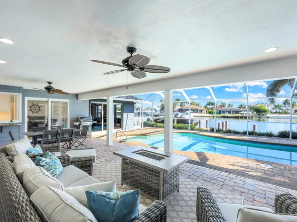 427 Nassau Ct, Marco Island, FL 34145