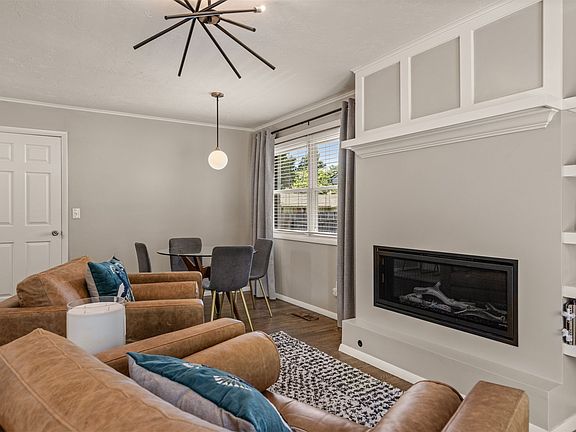 4th image of 4435 E 60th St